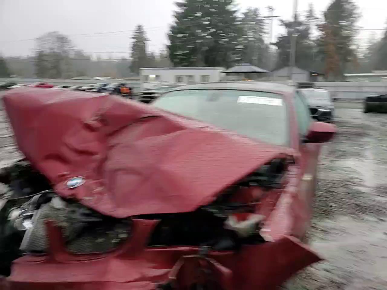 Фото: WBAUL7C53CVM83626