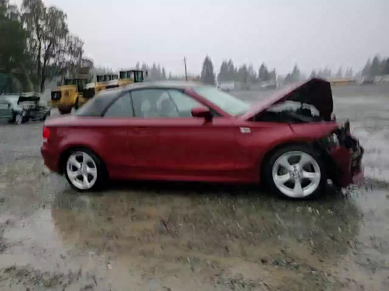 Фото: WBAUL7C53CVM83626