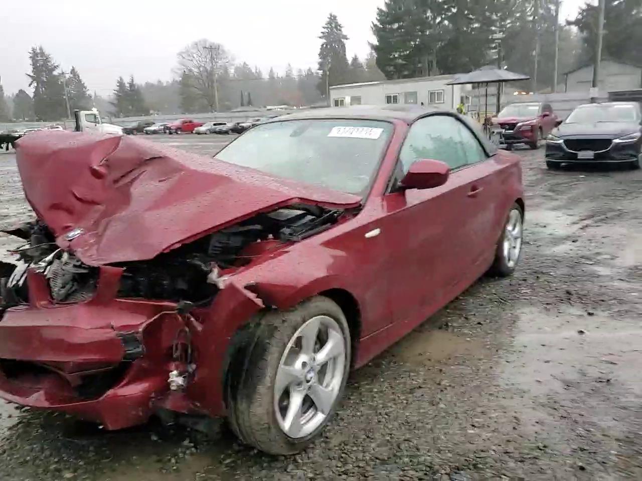 Фото: WBAUL7C53CVM83626