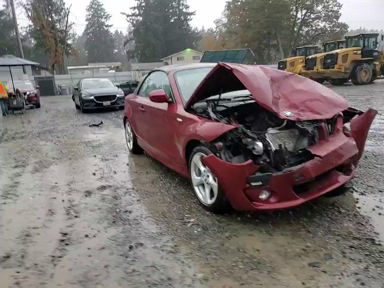 Фото: WBAUL7C53CVM83626