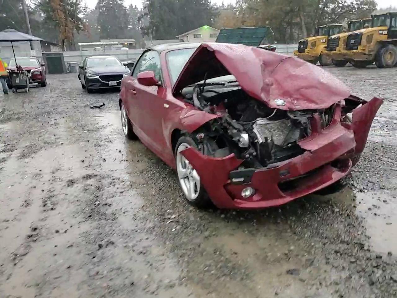 Фото: WBAUL7C53CVM83626