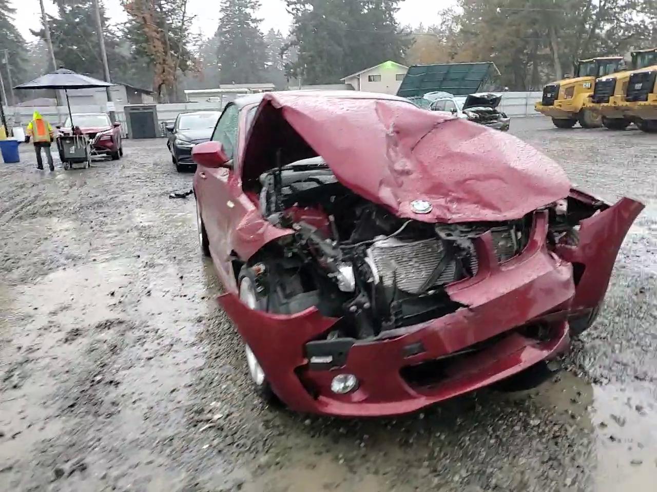 Фото: WBAUL7C53CVM83626