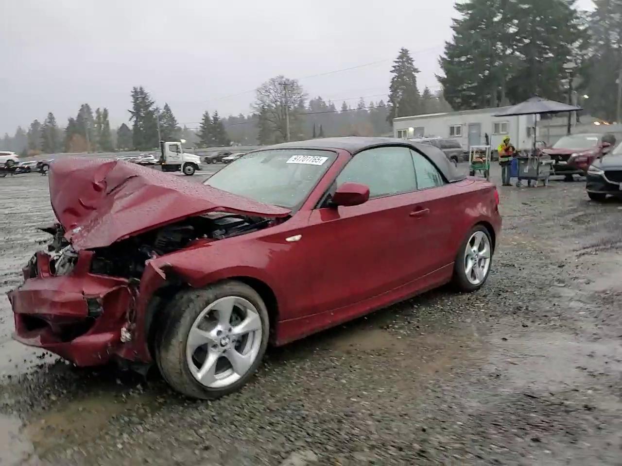 Фото: WBAUL7C53CVM83626