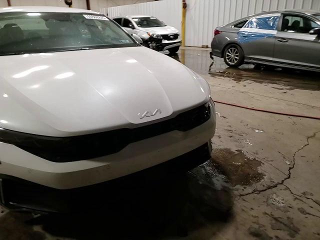 2025 Kia K5 Lxs VIN: KNAG24J7XS5321428 Lot: 92869245