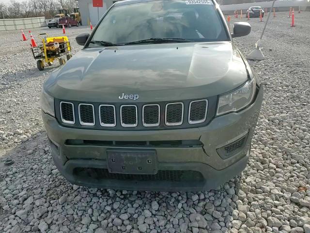 2018 Jeep Compass Sport VIN: 3C4NJCAB6JT410875 Lot: 93542555