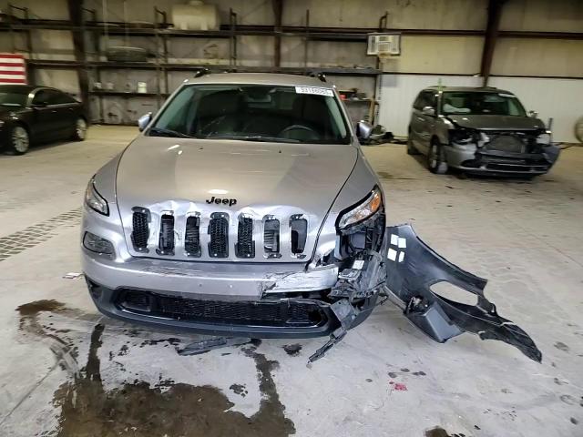 2018 Jeep Cherokee Latitude VIN: 1C4PJLCB2JD511522 Lot: 93186065