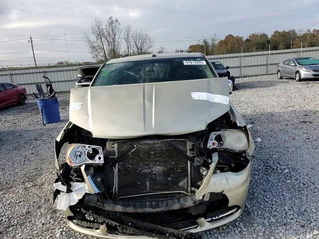 2011 Chrysler Town & Country Touring L VIN: 2A4RR8DGXBR609182 Lot: 91813205