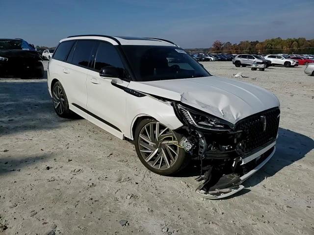 2025 Lincoln Aviator Black Label VIN: 5LM5J9XC8SGL29118 Lot: 92048105