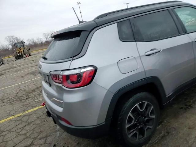 2018 Jeep Compass Trailhawk VIN: 3C4NJDDB0JT501755 Lot: 93648565