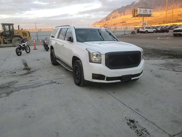 2016 GMC Yukon Xl K1500 Slt VIN: 1GKS2GKC1GR389941 Lot: 94381215