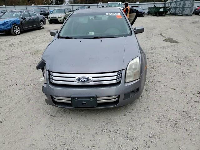 2007 Ford Fusion Se VIN: 3FAHP07Z17R135393 Lot: 93887565
