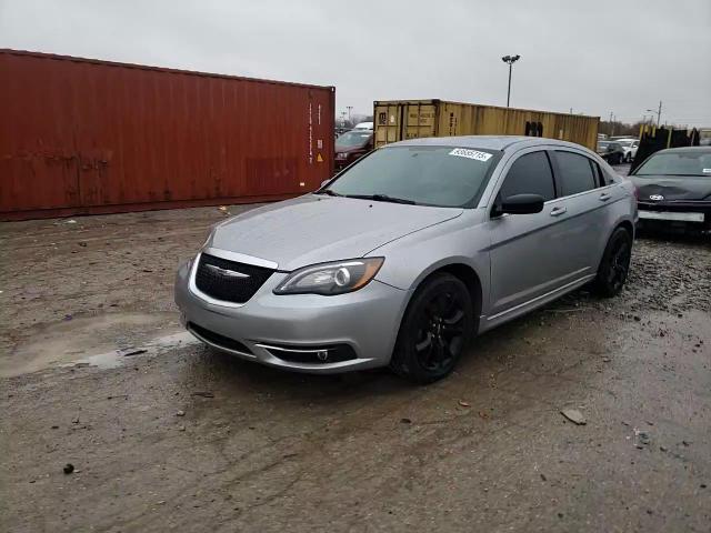 2013 Chrysler 200 Limited VIN: 1C3CCBCG4DN737756 Lot: 93655715
