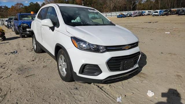 2020 Chevrolet Trax Ls VIN: 3GNCJKSB2LL148024 Lot: 92734475