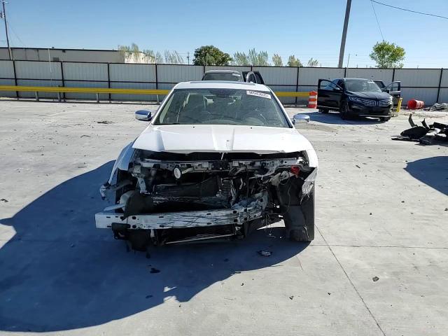 2011 Chrysler 300C VIN: 2C3CA6CT9BH528867 Lot: 90943035