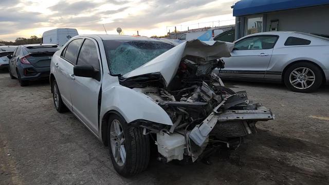 2010 Ford Fusion S VIN: 3FAHP0GA1AR327561 Lot: 92155425