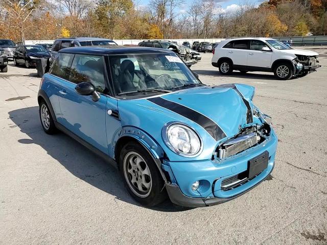 2013 Mini Cooper VIN: WMWSU3C5XDT687477 Lot: 91510225