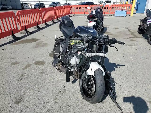 2026 Kawasaki Zx636 K VIN: JKBZXJJ16TA040121 Lot: 89926775