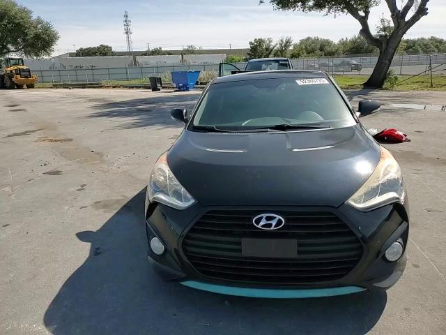 2015 Hyundai Veloster Turbo VIN: KMHTC6AE6FU225201 Lot: 92360735