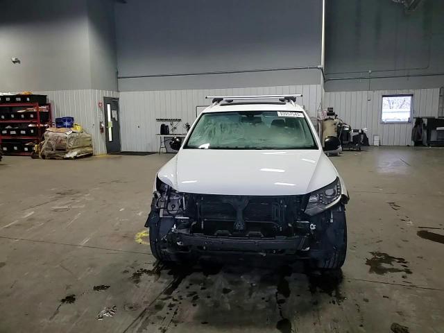 2017 Volkswagen Tiguan Sport VIN: WVGUV7AX9HK036594 Lot: 93957545