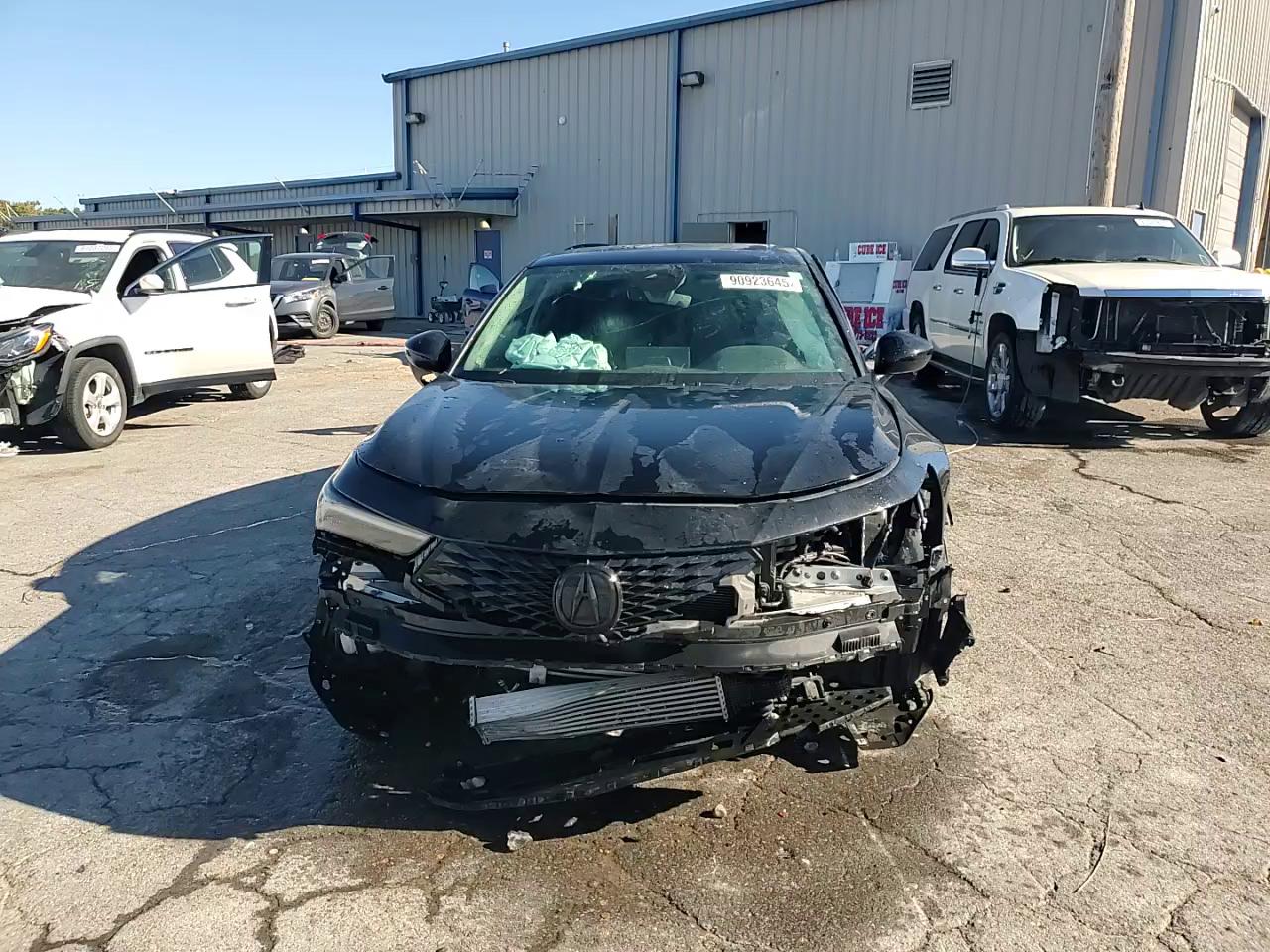 Фото: 19UDE4H28PA026805