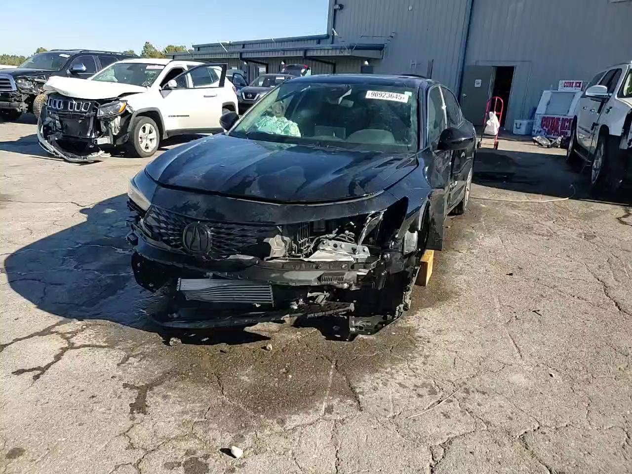 Фото: 19UDE4H28PA026805