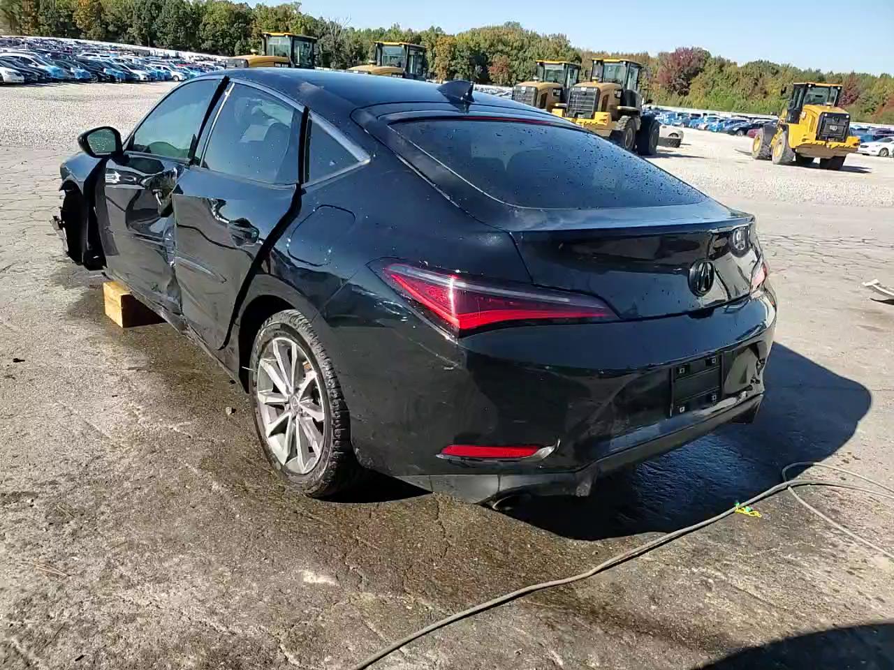 Фото: 19UDE4H28PA026805