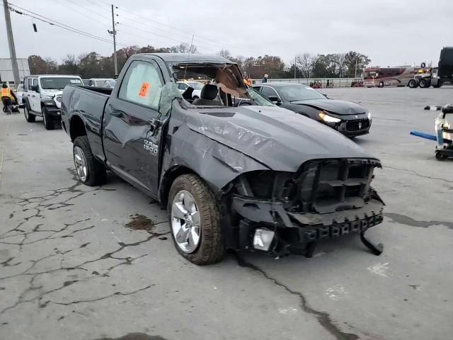 2019 Ram 1500 Classic Tradesman VIN: 3C6JR6AG0KG507351 Lot: 91821585