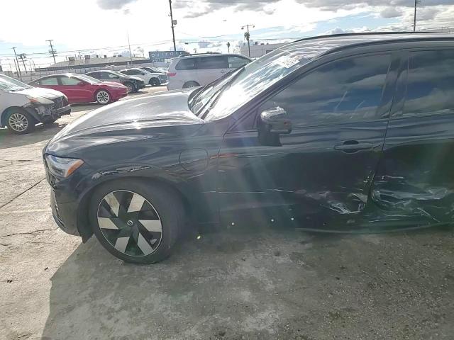 2024 Volvo Xc60 Plus VIN: YV4H60DL5R1831598 Lot: 93518965
