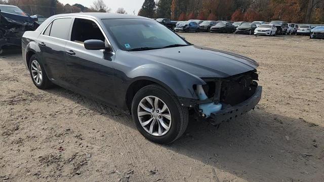 2016 Chrysler 300 Limited VIN: 2C3CCAAG3GH269206 Lot: 93071675