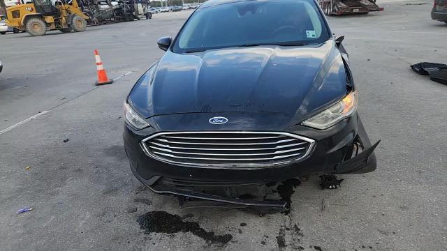 2019 Ford Fusion Se VIN: 3FA6P0HDXKR102167 Lot: 93771435
