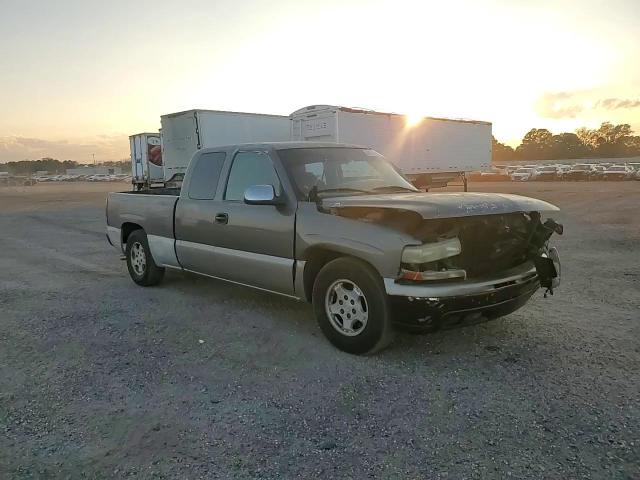2000 Chevrolet Silverado C1500 VIN: 2GCEC19T8Y1110746 Lot: 94176195