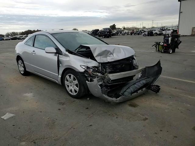 2009 Honda Civic Lx VIN: 2HGFG12669H515639 Lot: 92738535