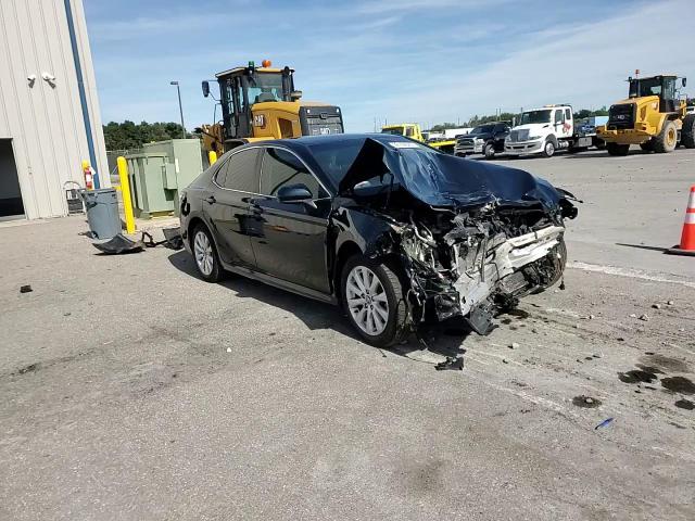 2020 Toyota Camry Le VIN: 4T1C11AK2LU869739 Lot: 92166645