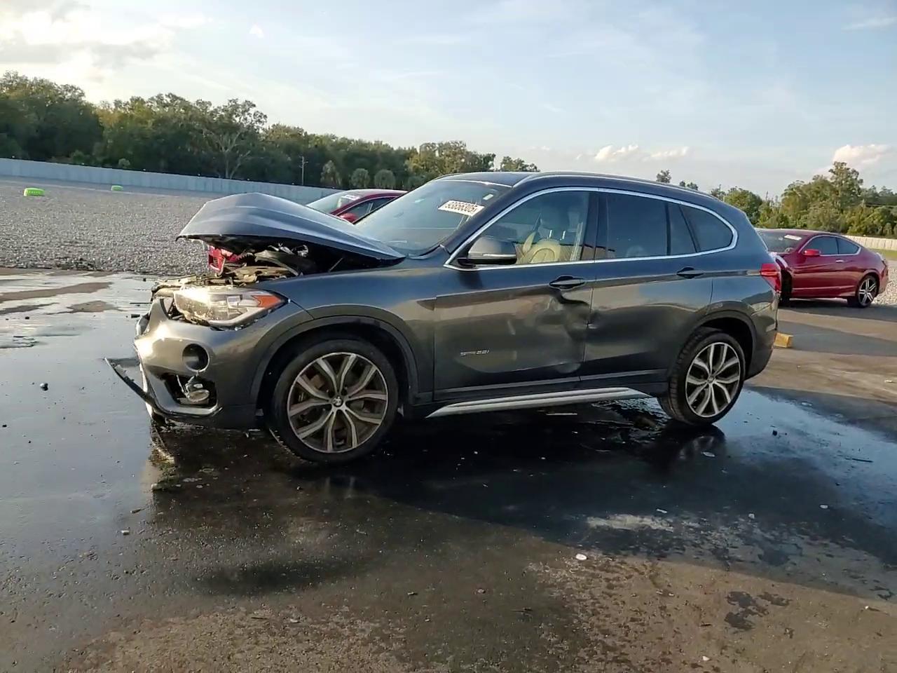 Фото: WBXHU7C37J5H43738