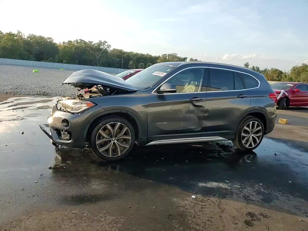 Фото: WBXHU7C37J5H43738