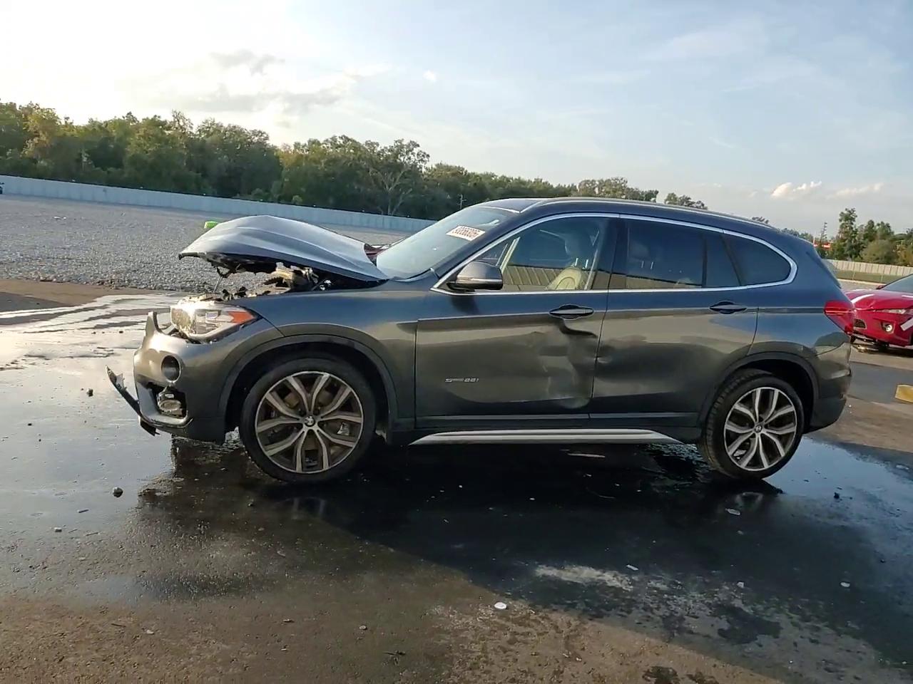 Фото: WBXHU7C37J5H43738