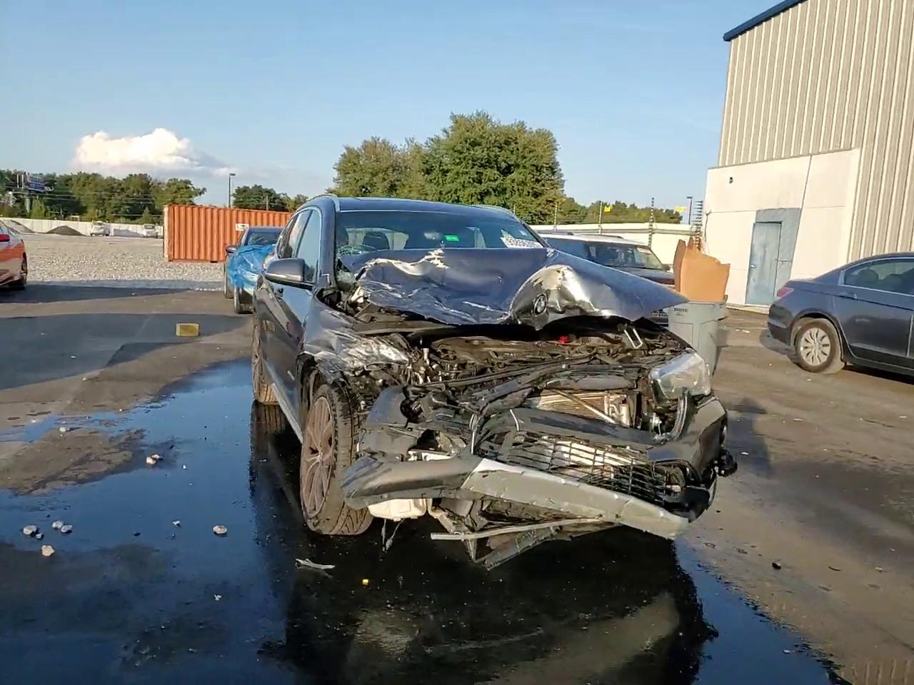 Фото: WBXHU7C37J5H43738