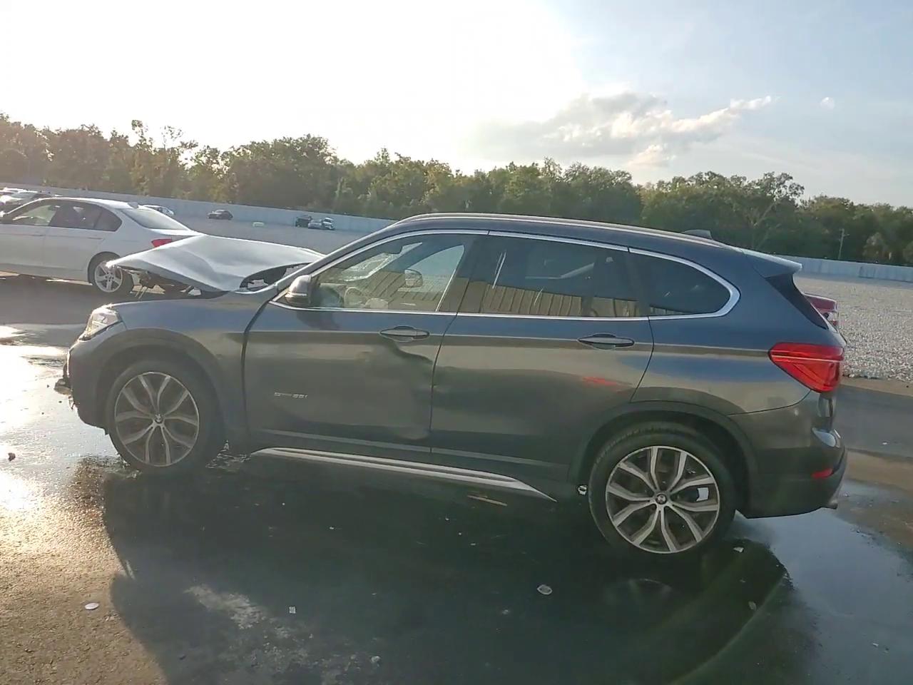 Фото: WBXHU7C37J5H43738