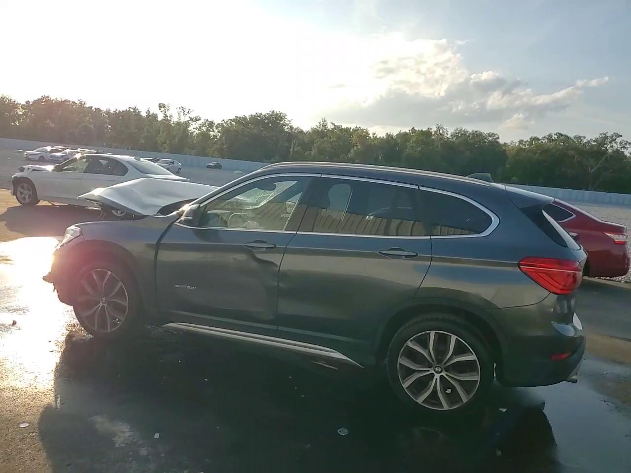 Фото: WBXHU7C37J5H43738