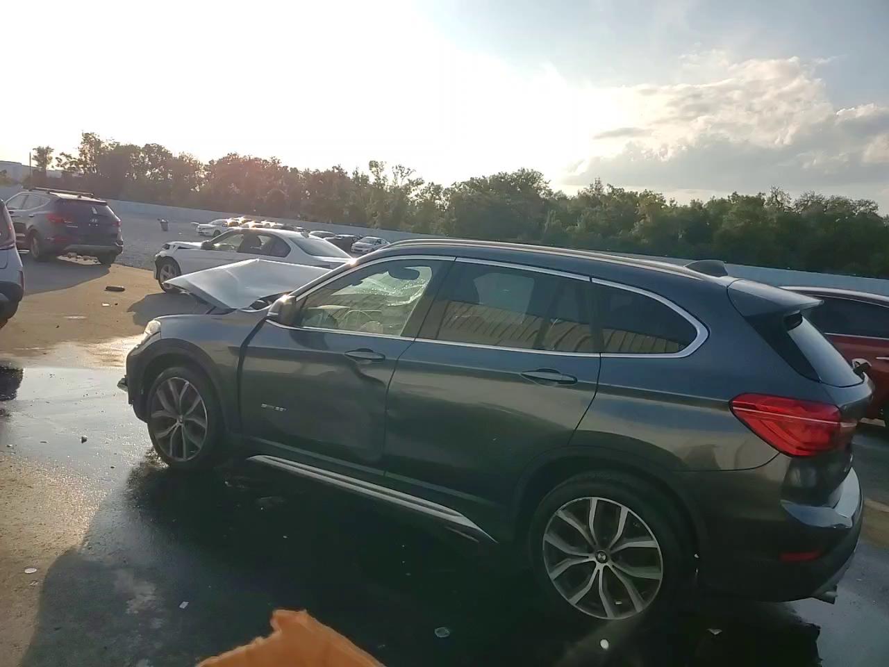 Фото: WBXHU7C37J5H43738