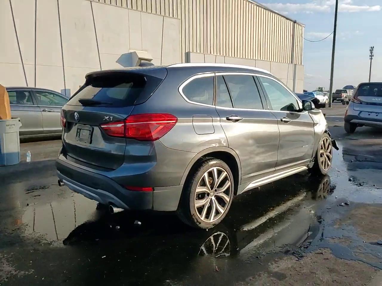 Фото: WBXHU7C37J5H43738