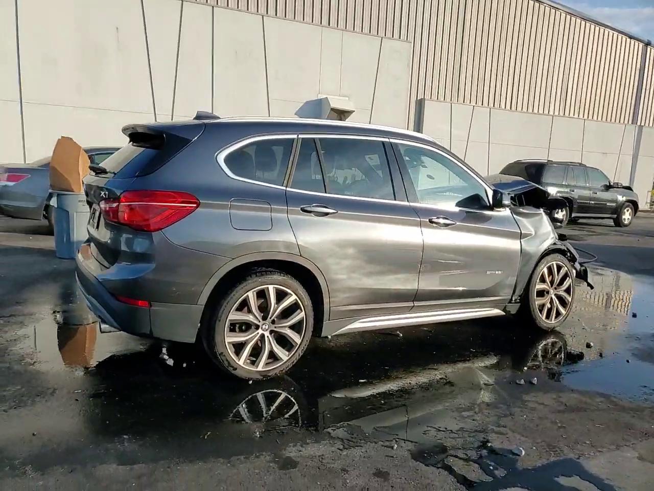 Фото: WBXHU7C37J5H43738