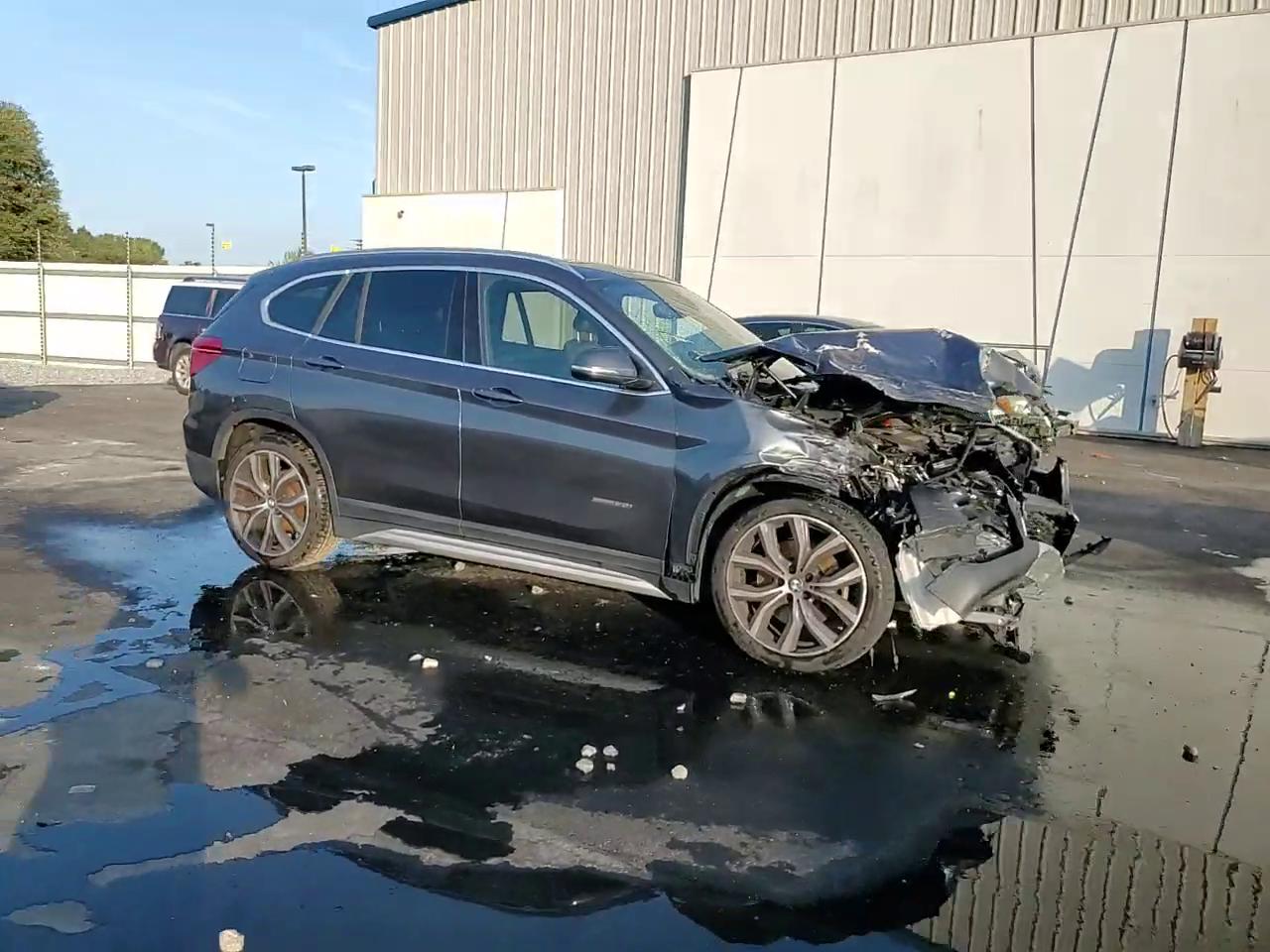 Фото: WBXHU7C37J5H43738