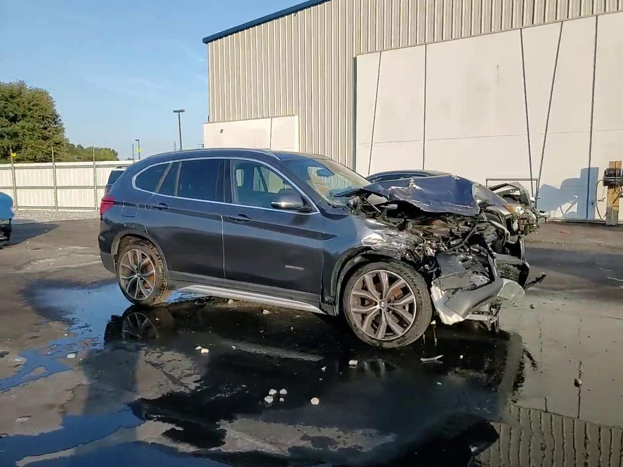 Фото: WBXHU7C37J5H43738