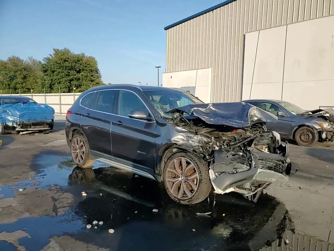 Фото: WBXHU7C37J5H43738