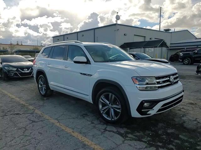 2018 Volkswagen Atlas Sel VIN: 1V2SR2CA1JC523878 Lot: 93477055