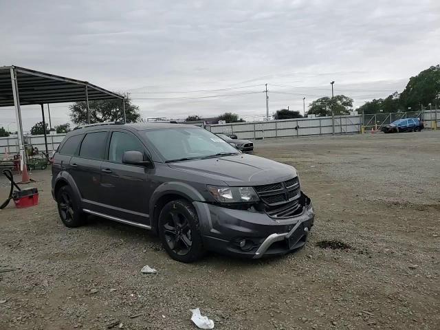 2018 Dodge Journey Crossroad VIN: 3C4PDCGG7JT335753 Lot: 92726175