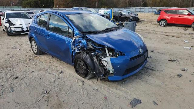 2014 Toyota Prius C VIN: JTDKDTB32E1068114 Lot: 92322675