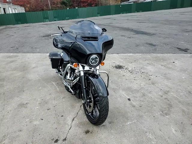 2022 Harley-Davidson Flhx VIN: 1HD1KBC17NB600832 Lot: 91823785