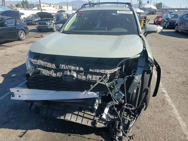 2022 Toyota Rav4 Xle Premium VIN: 2T3C1RFV4NW220570 Lot: 92072645